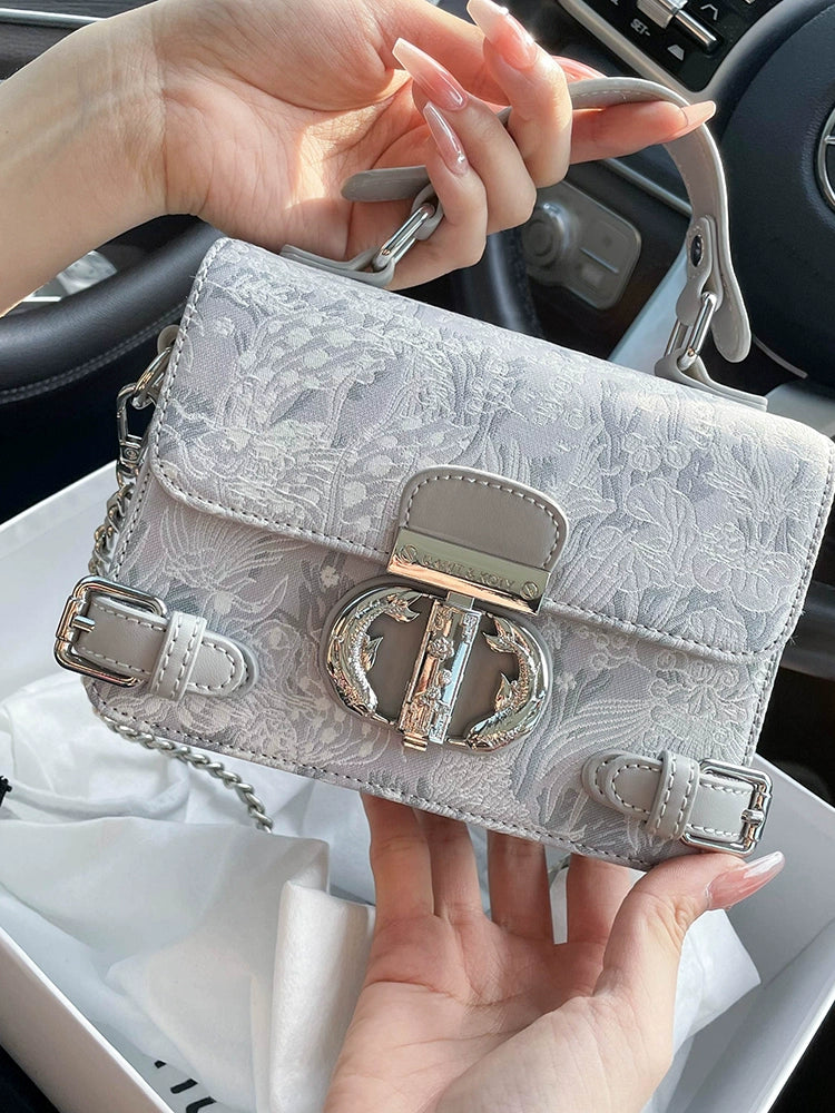 SKTSTY Genuine Niche Design Embroidered Small Square Bag 2025 New Versatile High-end Hand-Held Crossbody Bag