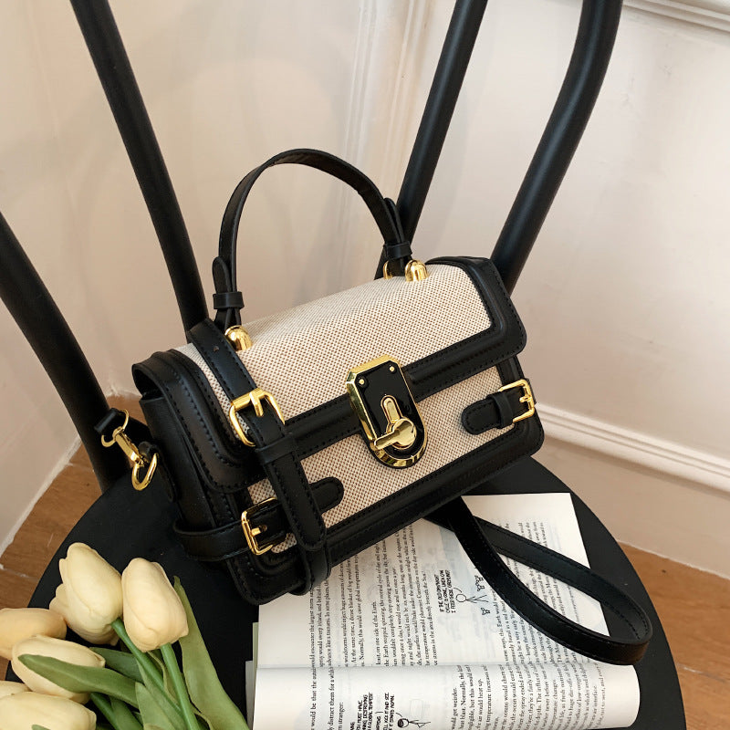 This year's versatile popular small bag women's 2025 new winter hot crossbody bag versatile ins hand-held small square bag